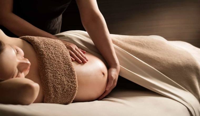Massage Cho Bà Bầu: Cẩm Nang Chăm Sóc Toàn Diện Cho Mẹ & Bé Tại TP.HCM