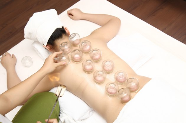 Massage giác hơi ở đâu chữa lành ở Sài Gòn