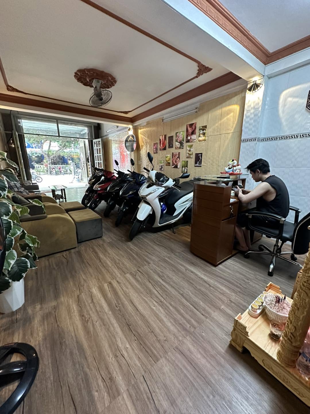 Massage Trị Liệu GoHome