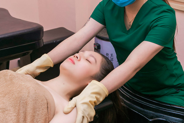 tiệm gội đầu bình dân