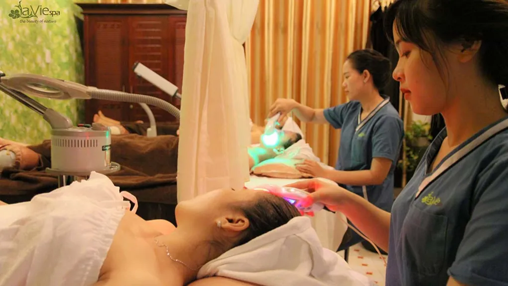 massage trị liệu quận 1