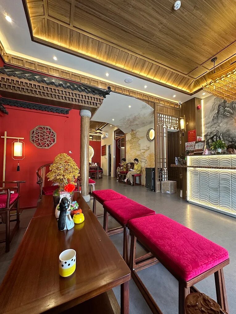 Massage Nguyệt Lâu Near Tan Son Nhat Airport