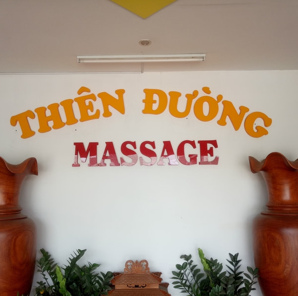 massage hóc môn