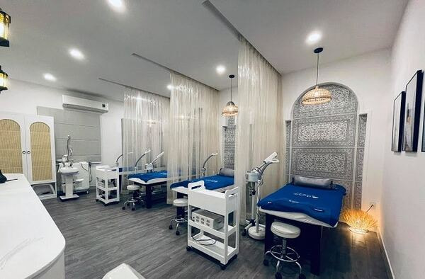 massage hóc môn