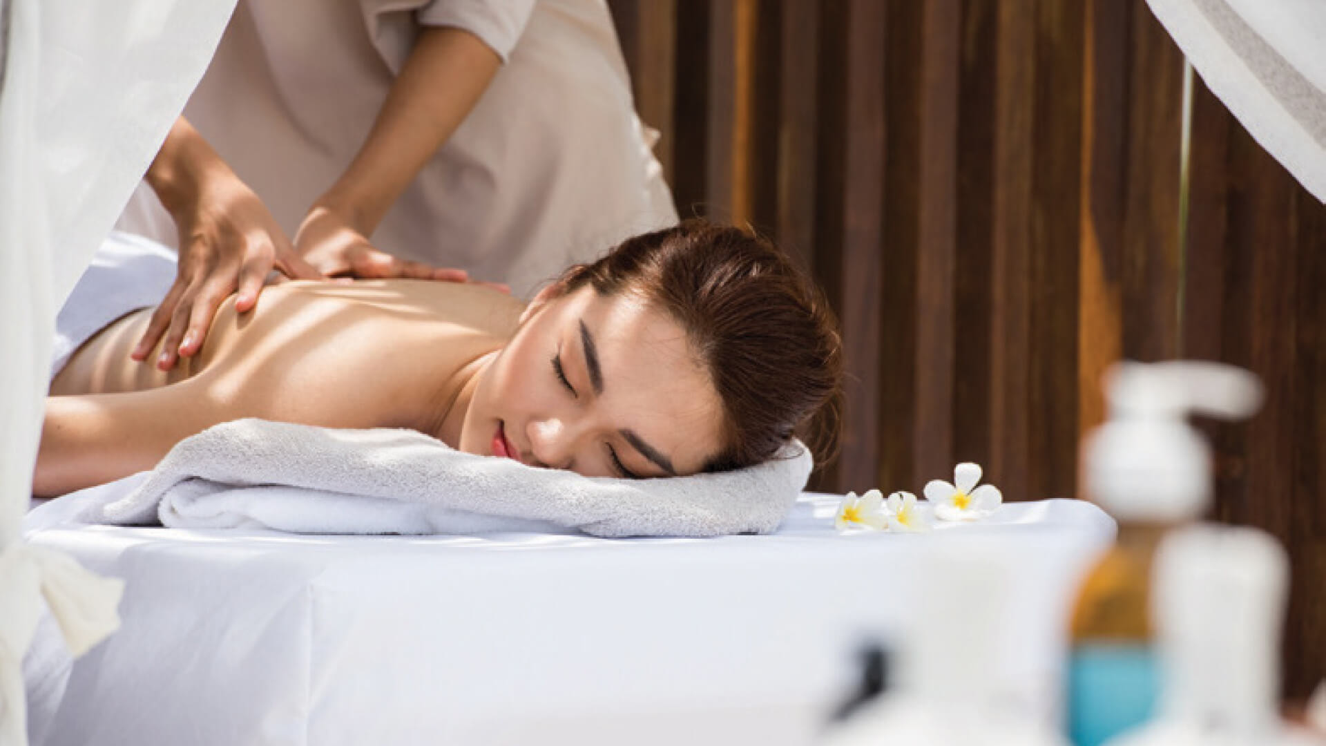 massage quận 11