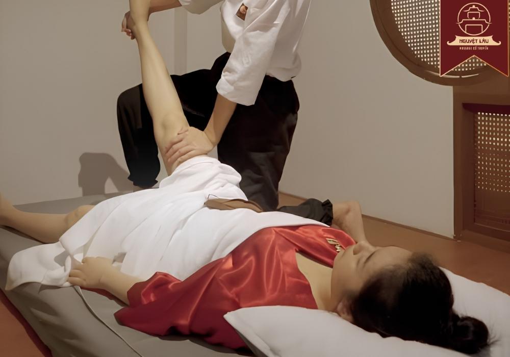 Massage Cổ Phong