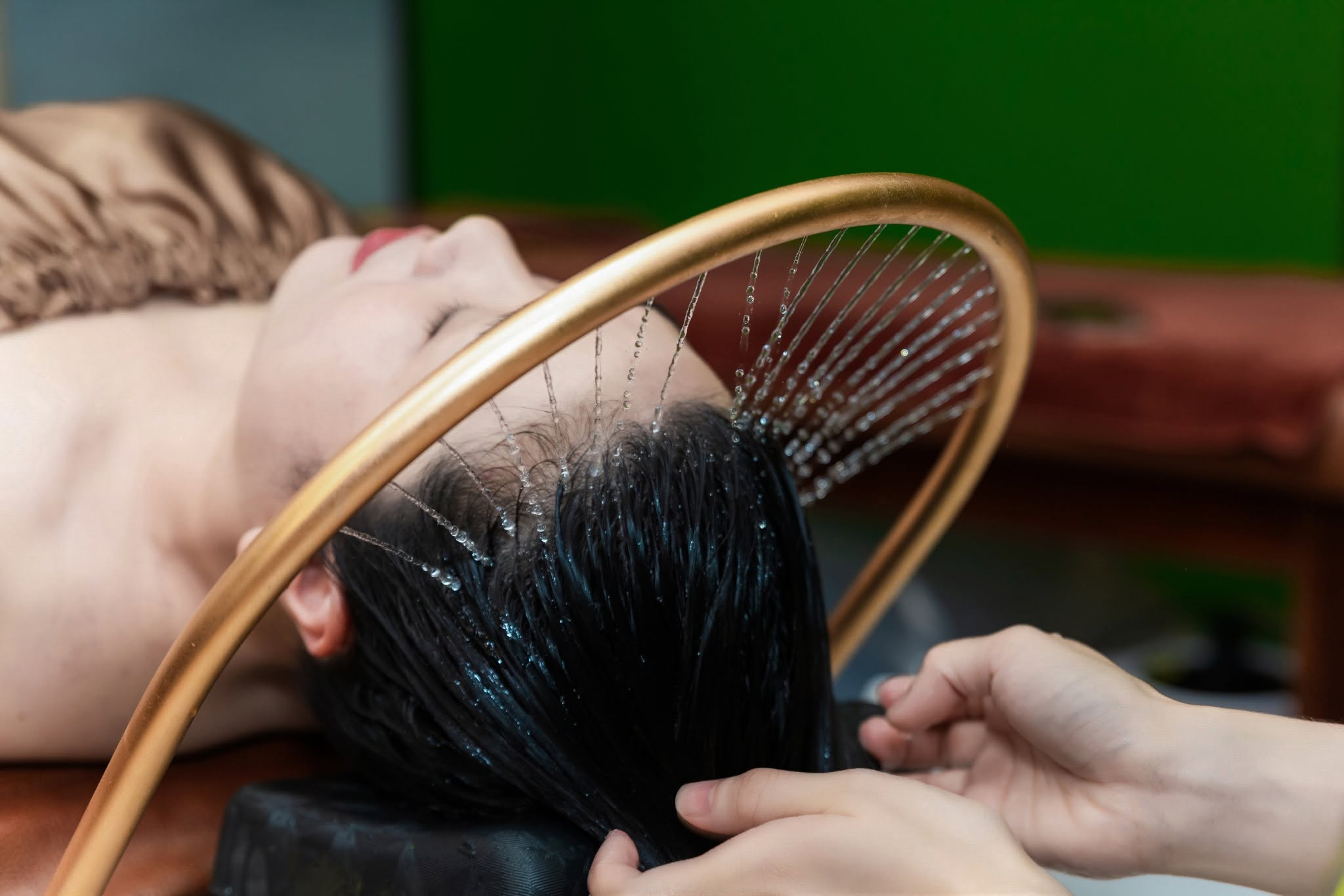 gội đầu thủ đức